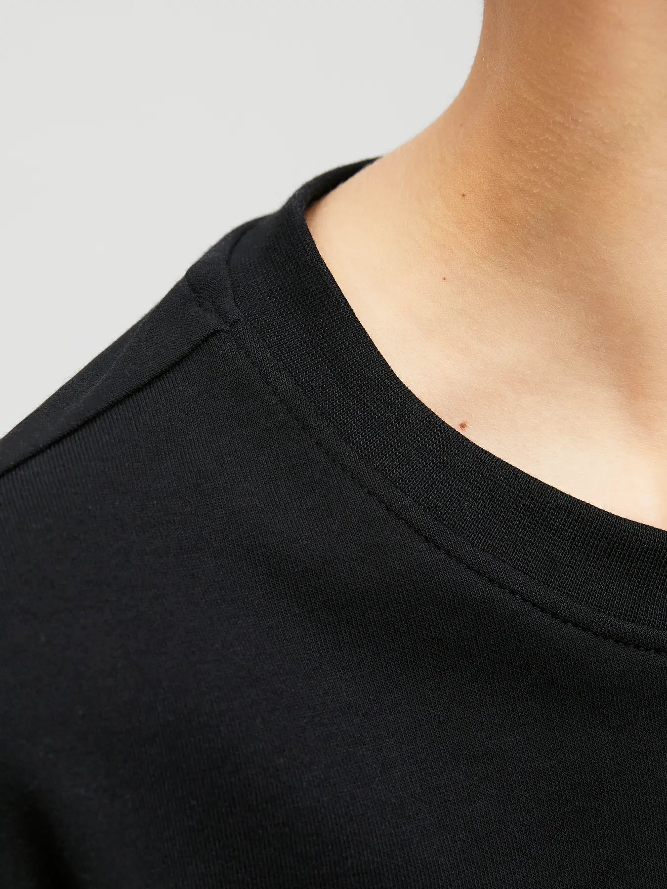 T-shirt nera con logo - Jack & Jones