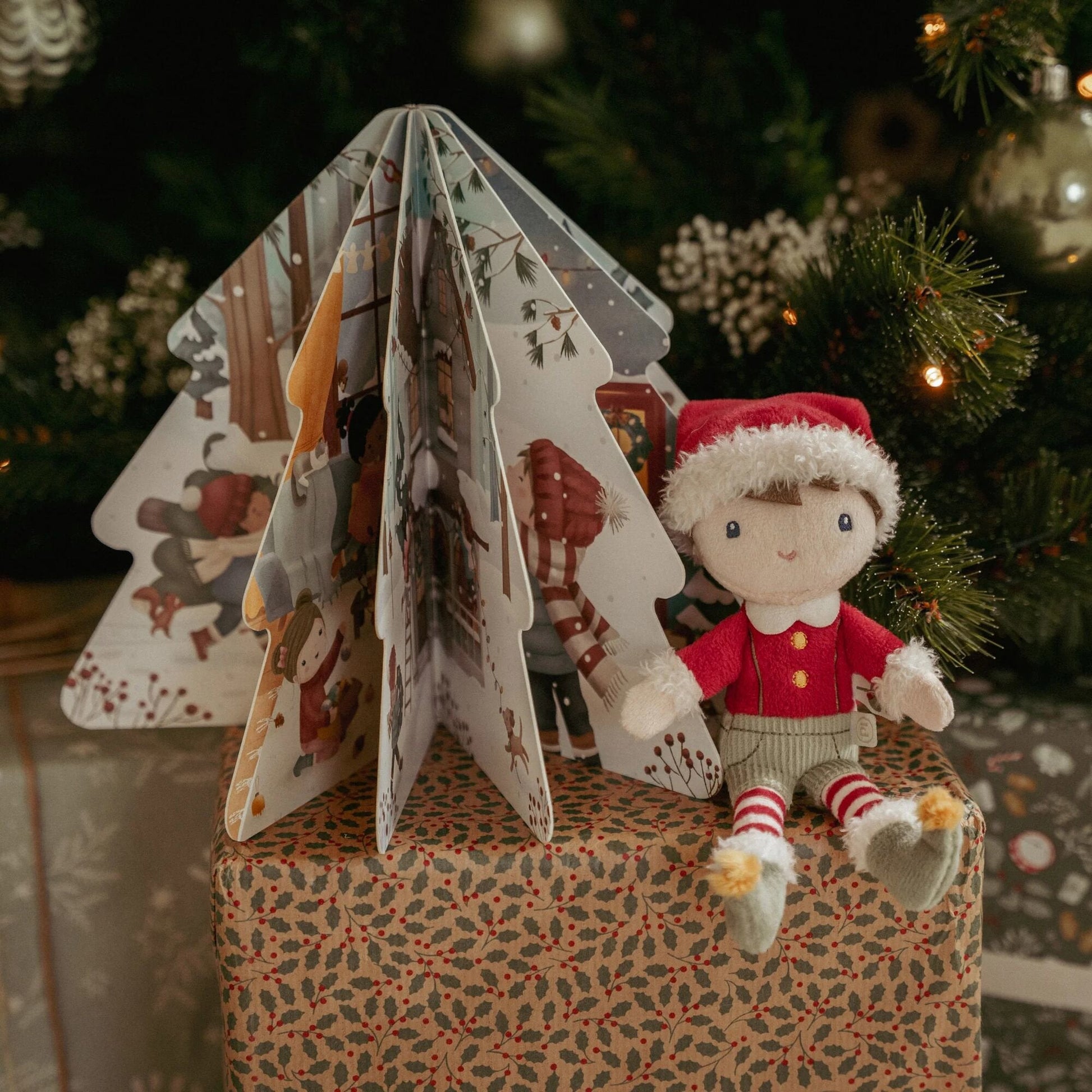 Libro di Natale con piccolo Jim