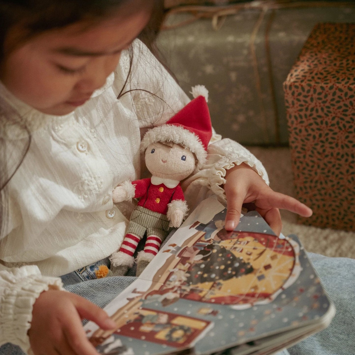 Libro di Natale con piccolo Jim